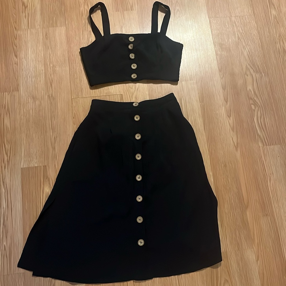 Lulus two piece black ensamble